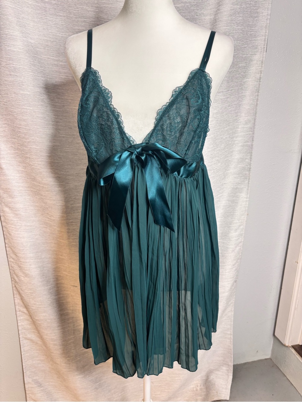 Victoria's Secret Teal Lace & Chiffon Babydoll with Satin Bow